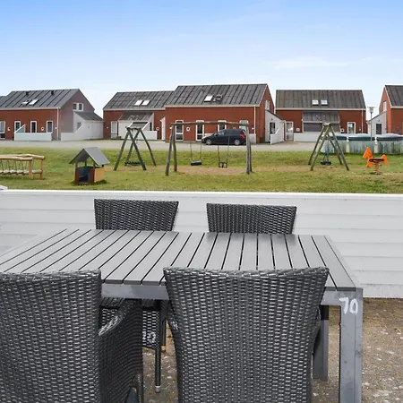 Urmas - 1km From The Sea By Interhome Leilighet